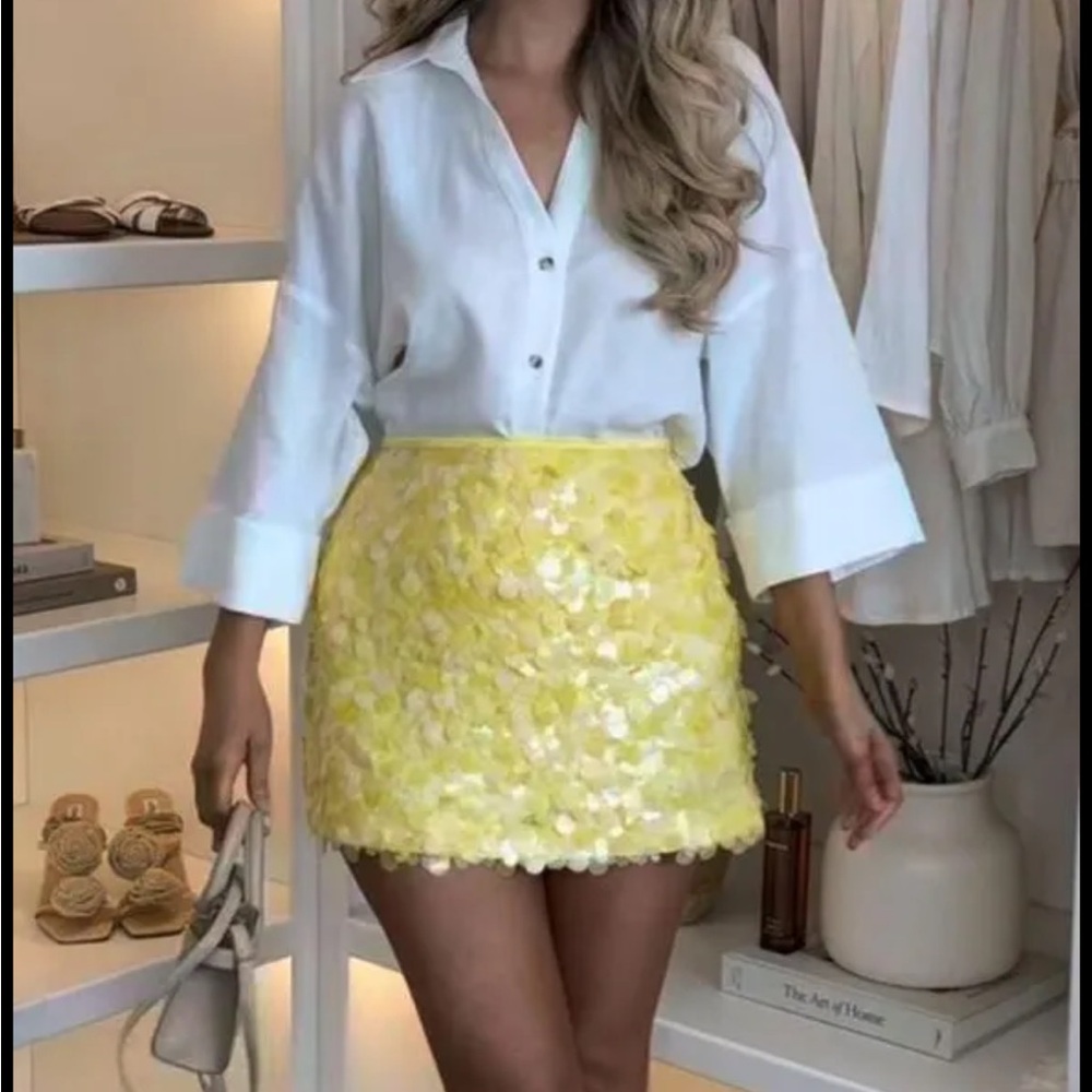 Yellow Zara sequin miniskirt - Picture 5 of 5